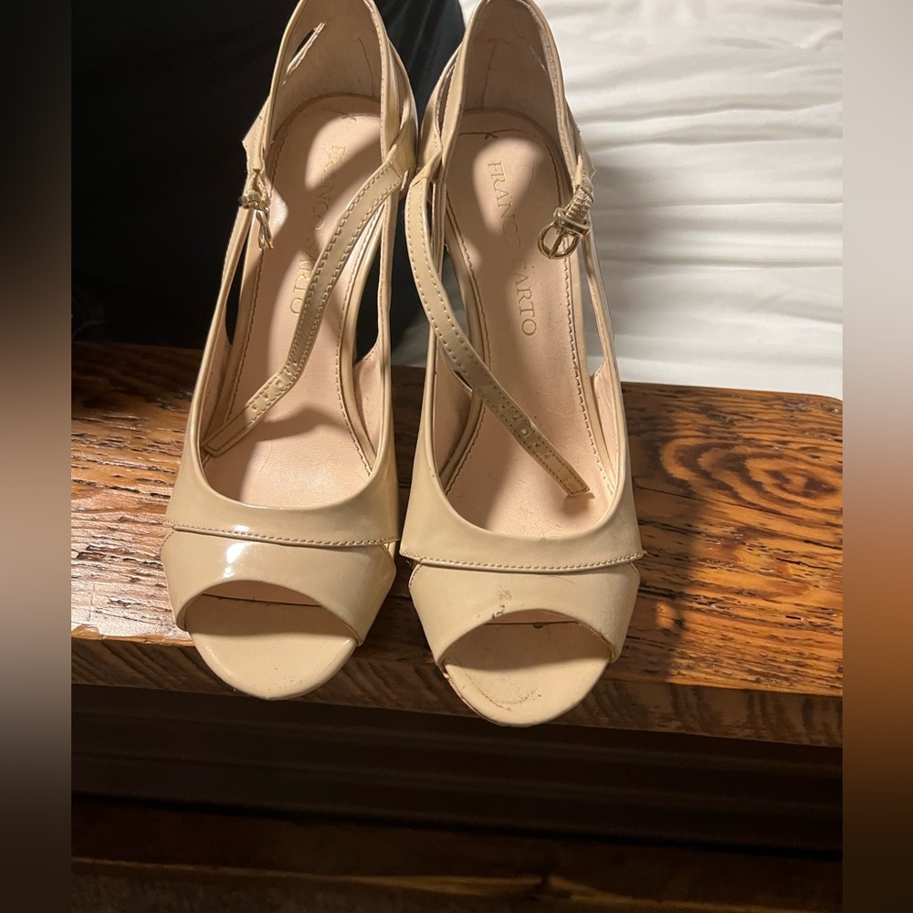 Tan and cork high heels
